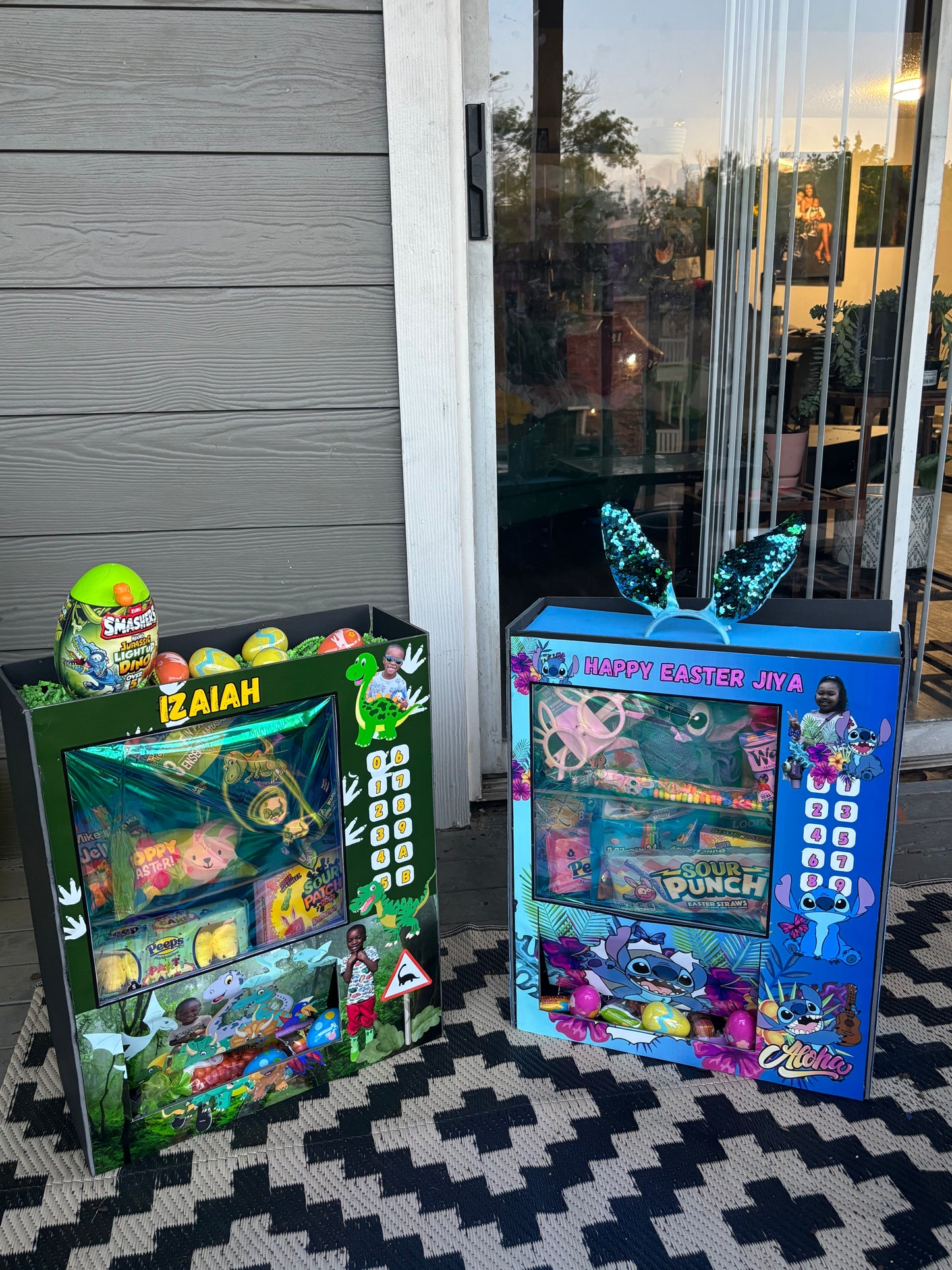 Custom Vending Machine