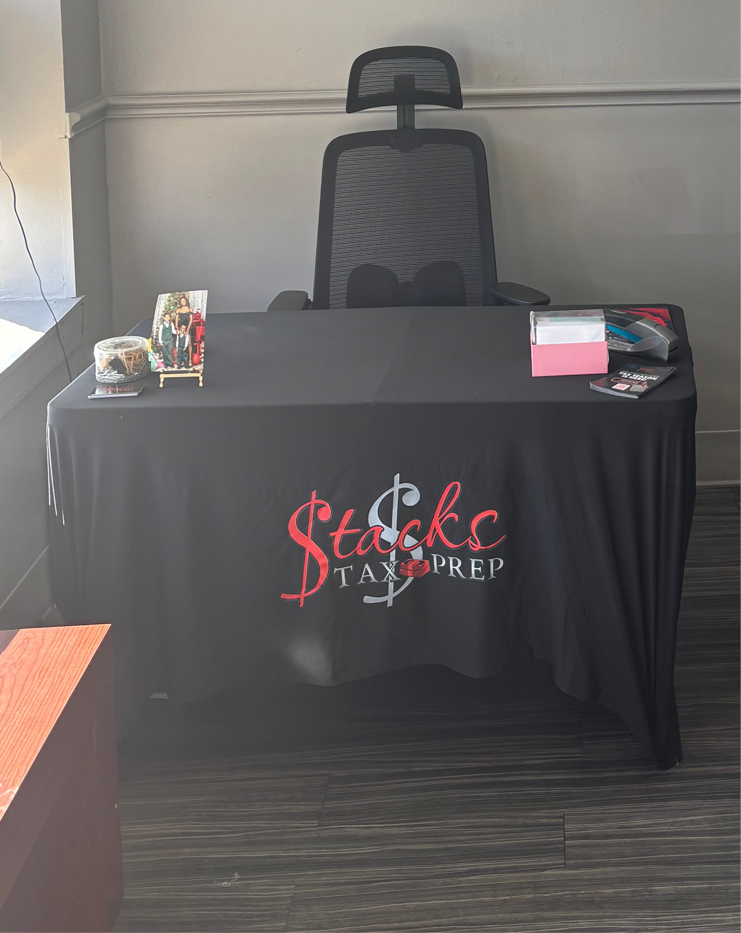 Custom Fitted Table Cloth