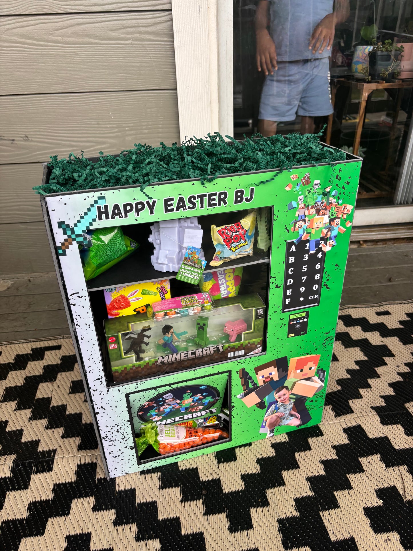Custom Vending Machine